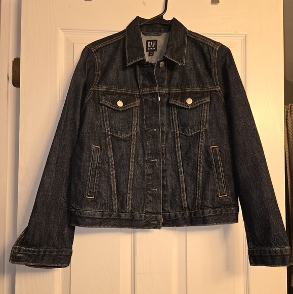 GAP Jackets & Blazers - Gap Jean Jacket Size Small Petite